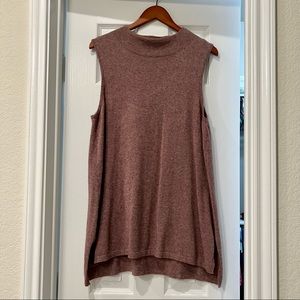 Soft Surroundings sleeveless mauve sweater tunic - size large